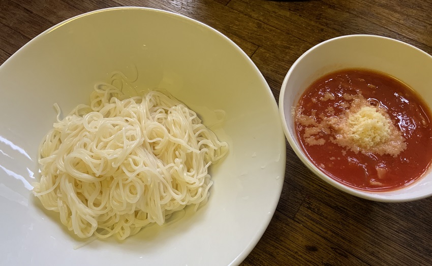 トマトつけ麺